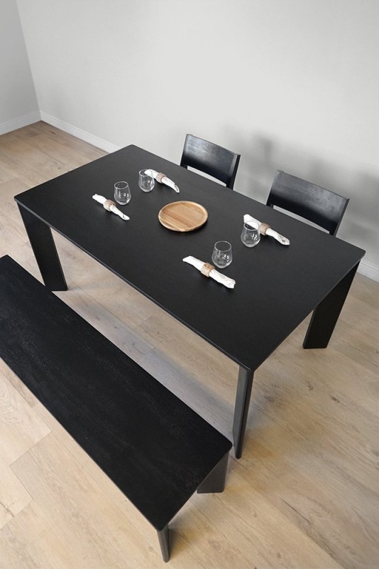 Table à manger en bois massif - Selena