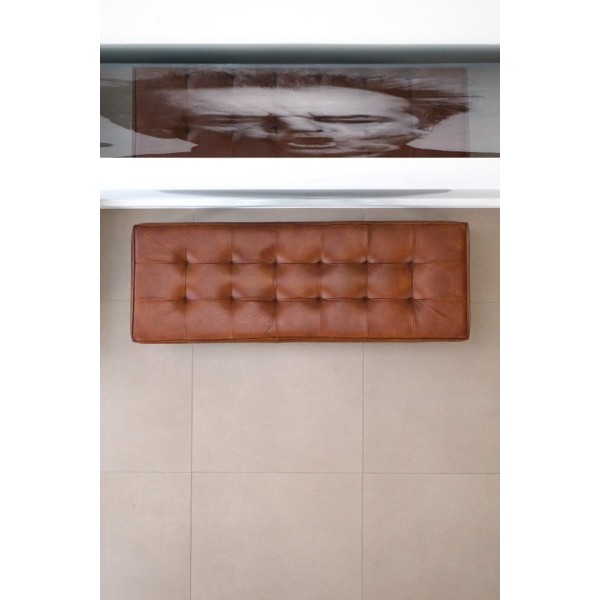 Banc en bois et cuir naturel