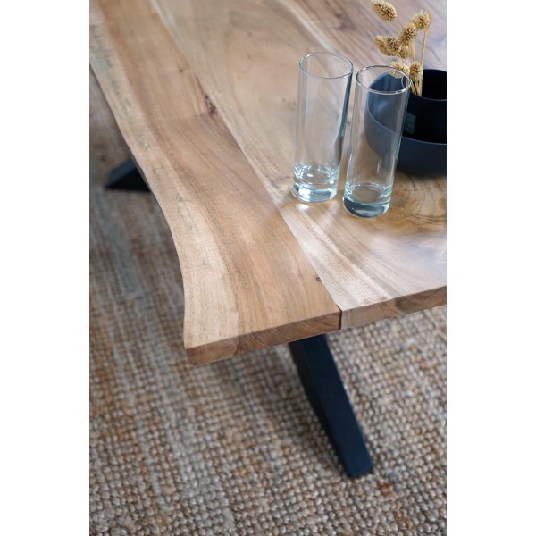 Table basse avec plateau en bois massif à bord naturel - Mikado