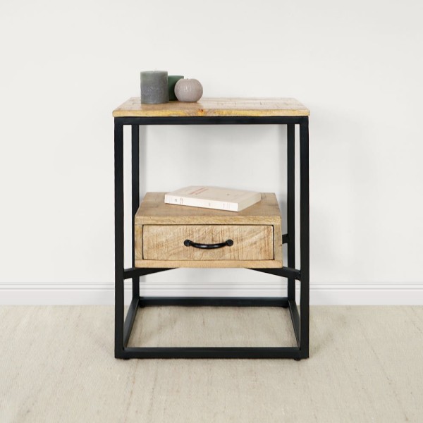 Table de nuit avec un tiroir