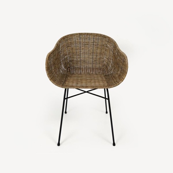 Chaise en rottin avec acccoudoir et pieds en metal noir - Sara