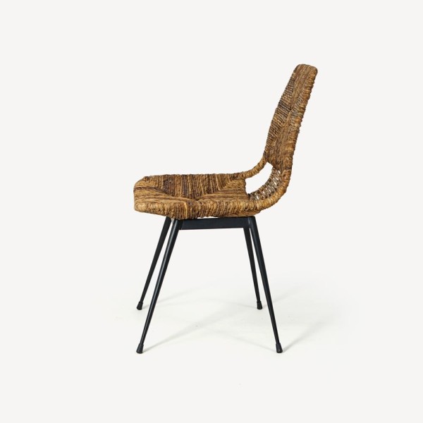 Chaise en rottin naturel et pieds en metal noir - Maria
