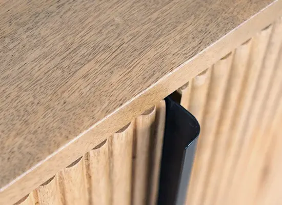 Buffet en bois massif